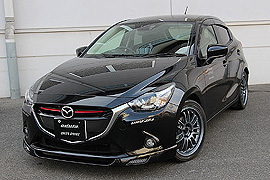 �f�~�I(DJ)�t�����g�E�C���O�X�|�C���[�@�N���b�N�Ŋg�債�܂�