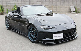 �N���b�N�Ŋg�債�܂�